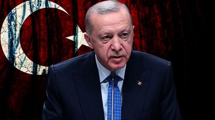 Cumhurbaşkanı Erdoğan, bayram namazını Büyük Çamlıca Mescidi’nde kıldı