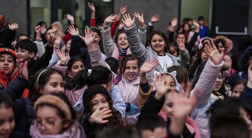 20 milyon öğrenci için yarın ders zili çalıyor!