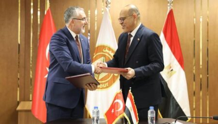 Bakan Işıkhan, Mısırlı mevkidaşı ile görüştü: Bilgi ve deneyimlerimizi aktarmaya devam edeceğiz