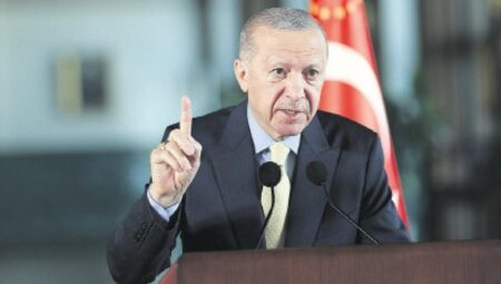Cumhurbaşkanı Erdoğan, komando mezuniyet merasimine canlı ilişki ile katıldı: Bölgede yeni bir kriz istemiyoruz