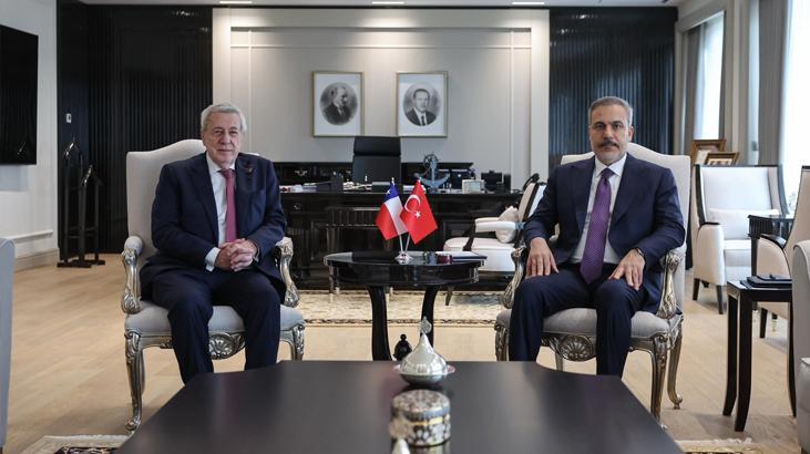 Dışişleri Bakanı Hakan Fidan Şilili mevkidaşı ile görüştü