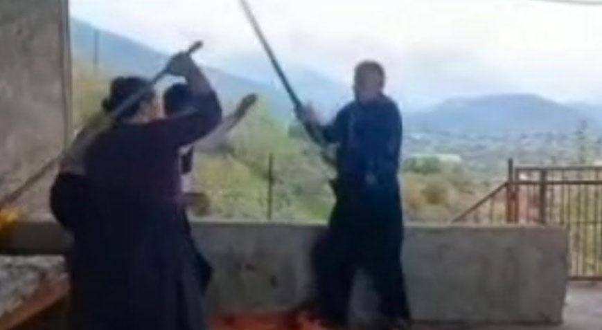 İki aile ortasında sopalı kavga! 1’i ağır 3 kişi yaralandı