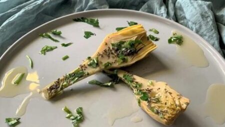 Kalbi, bağırsakları ve karaciğeri koruyor! İşte hem lezzetli hem sağlıklı dört enginar tanımı