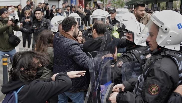 1 Mayıs’ta müsaadesiz şovlar: Gözaltı sayısı 416’ya yükseldi