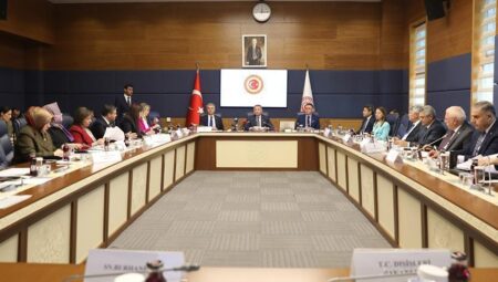 6 milletlerarası mutabakat Dışişleri Kurulu’nda kabul edildi