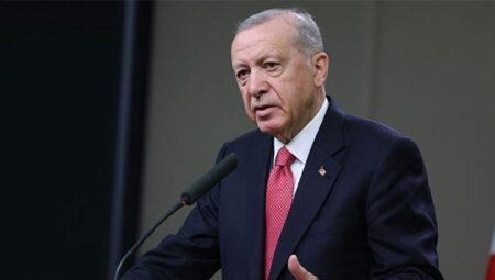 Cumhurbaşkanı Erdoğan’dan Anneler Günü iletisi