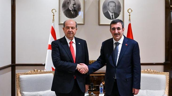 Cumhurbaşkanı Yardımcısı Cevdet Yılmaz KKTC Cumhurbaşkanı Tatar ile bir ortaya geldi