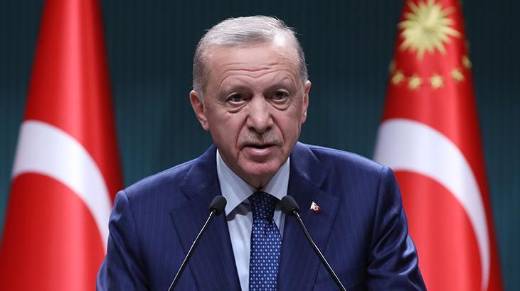 Erdoğan’dan CHP otobüsünü polisin üzerine süren sürücüyle ilgili reaksiyon: Bu menfur hareket, siyasetin sonlarını aşmıştır