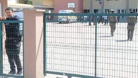 Eski hükümlü 2 kız kardeşi katletti