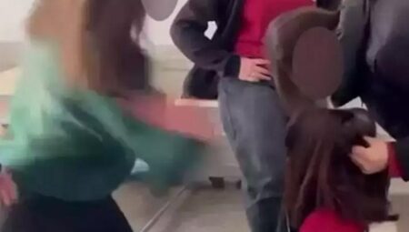 Kız öğrencilerin uyguladığı şiddet toplumsal medyayı ayağa kaldırmıştı! 7 kişi tutuklandı