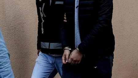 Konya’da CHP aracı geçerken silahla havaya ateş edildi! 1 kişi gözaltı alındı