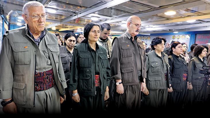 PKK’nın feshedildiğinin ilan edildiği fotoğrafı uzmanlar tahlil etti: Örgüt yöneticilerinin zoraki vedası