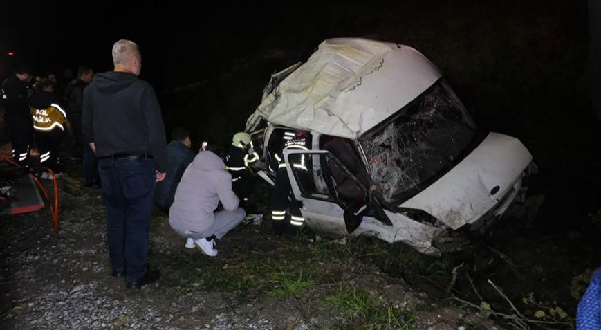 Samsun’da minibüs kaza yaptı! 1 kişi hayatını kaybetti, 4 yaralı var