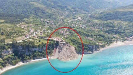 2 İlçe ortasında kaygı dolu anlar! Karadeniz ile birleşti