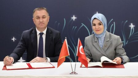 Bakan Göktaş, Karadağlı mevkidaşı Gutic ile görüştü