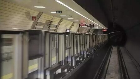 Bakırköy-Kayaşehir metro çizgisinde arıza! Bir istasyon işletmeye kapatıldı
