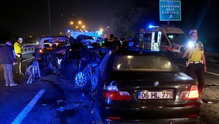 Beykoz’da 5 araç birbirine girdi! Kazada 7 kişi yaralandı