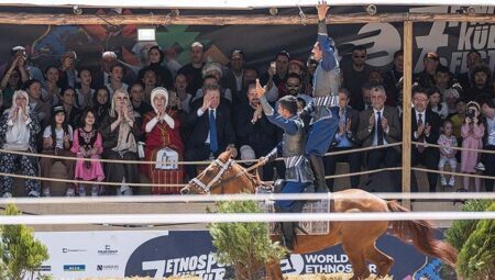 Emine Erdoğan’dan Etnospor Kültür Şenliği paylaşımı