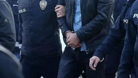 FETÖ’ye yönelik operasyonlarda 101 kuşkulu yakalandı