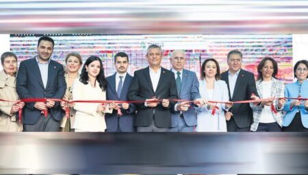 Gençlere yasaksız hayat vadediyoruz