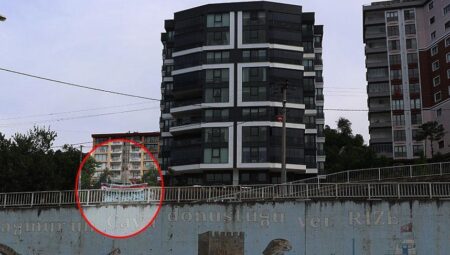 Karadeniz aklı tekrar iş başında! 38 yıllık kayığını meskenine taşıdı: ‘Bu sitenin adresini herkes bilir’