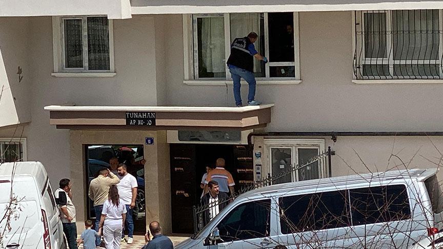 Silah sesini duyan telefona sarıldı! Liseli Sultan’ın kahreden sonu