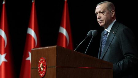 Son dakika! Erdoğan’dan erken seçim tartışmalarına karşılık: Türkiye’yi bu türlü bir badirenin içerisine sokmayız, sokamayız
