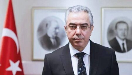 Uçum’dan yeni anayasa şifreleri: 1921 ve 1924 değil 2023 ruhuna sahip olmalı