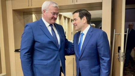 Ukrayna Dışişleri Bakanı ABD’li mevkidaşı Rubio ile Antalya’da bir ortaya geldi