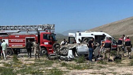 Van’da feci kaza: 4 kişi hayatını kaybetti, 2 yaralı