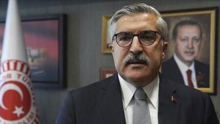 Yeni anayasa çalışmalarıyla ilgili AK Parti’li Yayman’dan açıklama