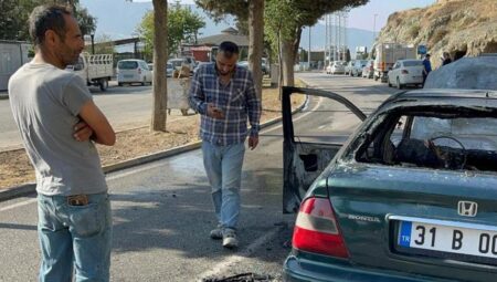 20 gün evvel hevesle satın aldığı arabası görünce şoke oldu