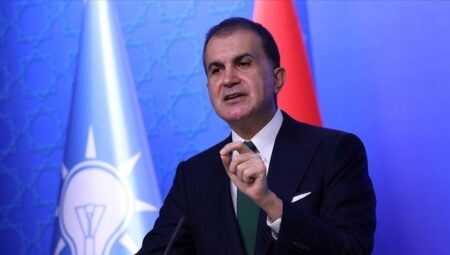 AK Parti Sözcüsü Çelik’ten Hindistan’daki uçak kazasında hayatını kaybedenler için taziye