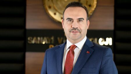 Bakan Kacır SAGE’de: Kritik teknolojilerde Tam Bağımsız Türkiye gayesine katkı sunmaya devam edeceğiz