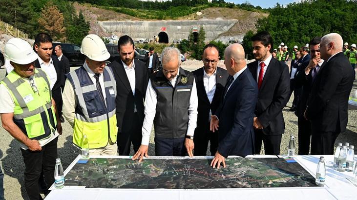 Bakan Uraloğlu’ndan Bulgaristan’da temaslarda bulundu: Şantiye alanı ziyaret etti