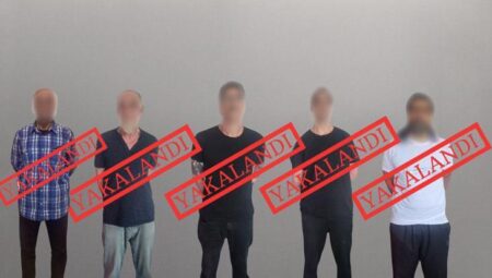Bakan Yerlikaya duyurdu: Kırmızı bültenle aranan 5 hatalı daha Türkiye’ye getirildi