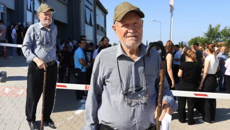 İmtihanın en yaşlı adayı! ‘Filozof hurdacı’ 8. defa YKS’ye girdi