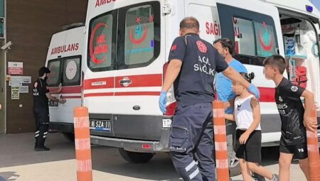 Kumbarasını açmak istedi lisanından yaralandı!