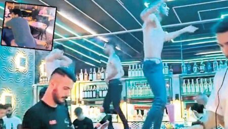 Marmaris’te tuhaf danslarıyla reaksiyon çeken 14 yer kapatıldı: ‘Çıplak şov’a ceza yağdı