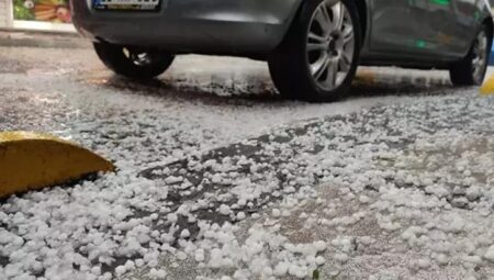 Meteoroloji uyarmıştı! Dolu ve sağanak bir anda tesirli oldu