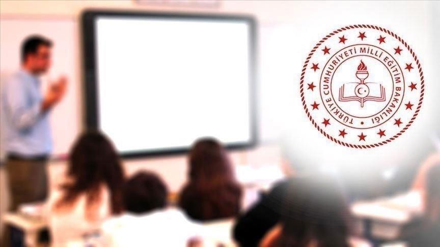 Öğretmenleri yakından ilgilendiriyor! Bakan Tekin sosyal medyadan duyurdu