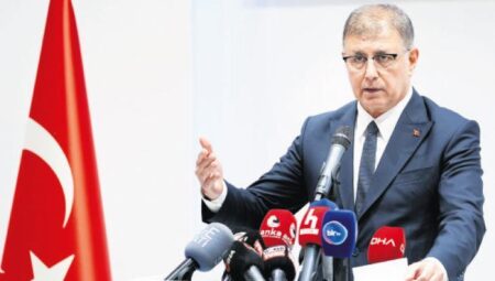 Toplu kontrata karşın sular durulmadı! İzmir’de artırıma karşı işten çıkarma atağı
