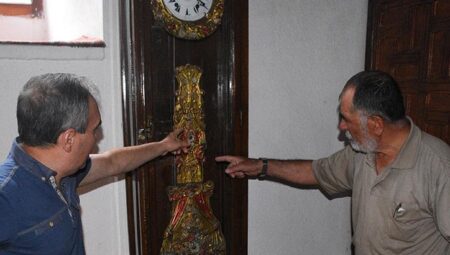 140 yıl evvel Rum bir usta yaptı: Beşerler bu kadar yıl çalışmasına şaşırıyor