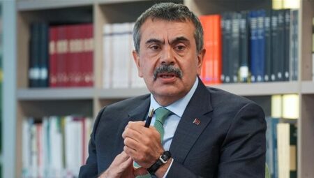 4 yıllık zarurî lise eğitiminin 2 yıla düşürülmesi! Bakan Tekin’den açıklama