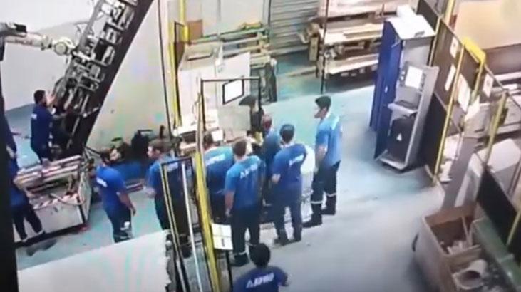 Adana’da feci iş kazası: Arızalı makine, çalışanın sırtına saplandı