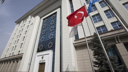 AK Parti’den şehit olan 5 asker için başsağlığı iletisi