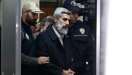 Alparslan Kuytul ve 12 sanığın yargılandığı davada duruşma ertelendi