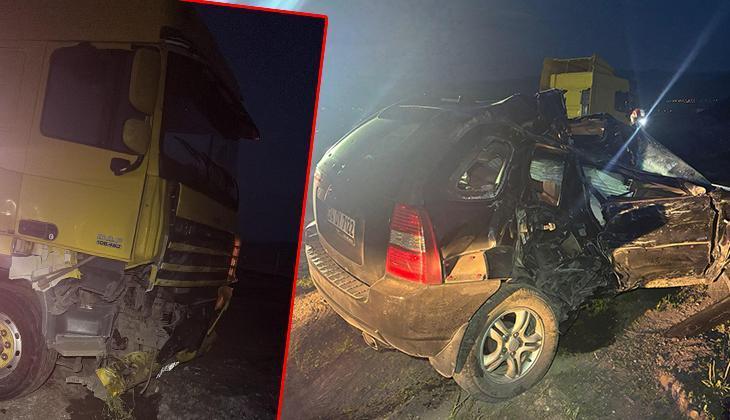 Ardahan’da feci kaza! Cip ile TIR çarpıştı: 2 meyyit, 2 yaralı