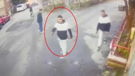 Arkadaşı tıraş makinesini elini alarak başına çizik attı sonrası dehşet