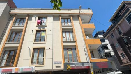 Avcılar’da satılamayan ev! Apartmana giren almaktan vazgeçiyor
